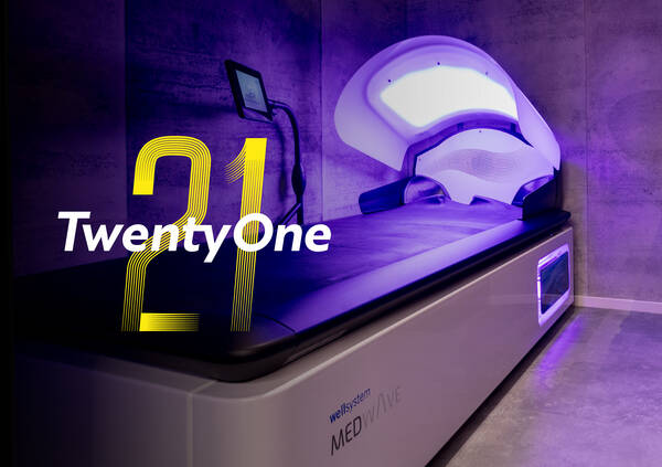 TwentyOne Hydrojet Massage